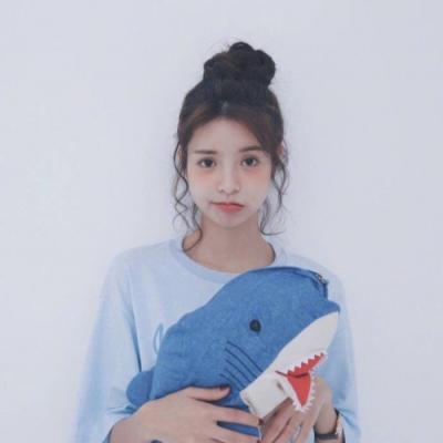 2022最新文艺范女生头像精选简单好看 医生我心疼帮我换了它