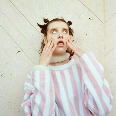 好玩的头像欧美女生2022精选 恶趣味欧美女生头像个性十足