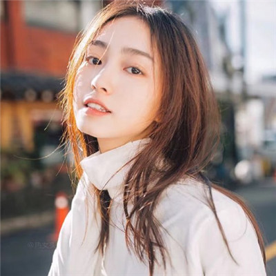 坚强女人的个性签名2022 坚强到令人心疼的短句