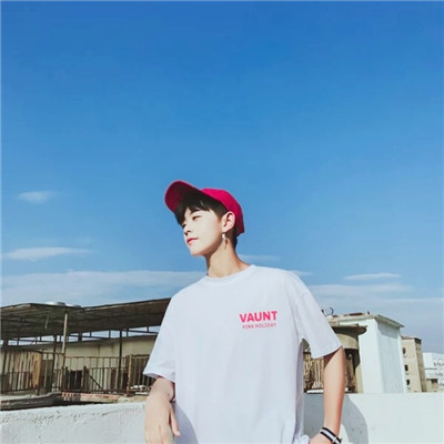 唯美小清新男生头像2022 我不愿在孤单的红尘里独醉