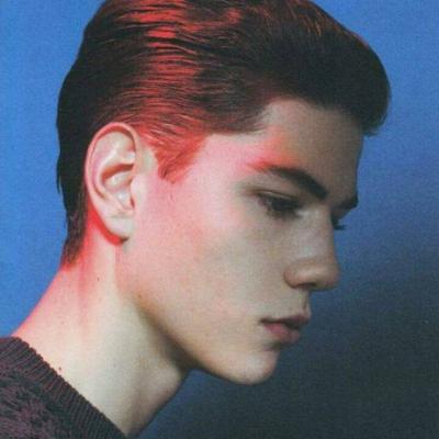 男生头像2022最潮图片欧美范 野心玩出来的感情能维持多久