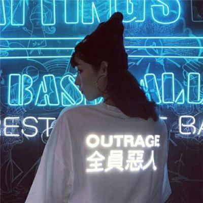 高冷情侣头像一男一女分开大全 我喜欢就好管它什么适不适合