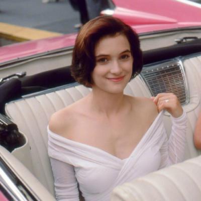 2022最火爆微信头像女生成熟 我对你全是企图何来后退之路