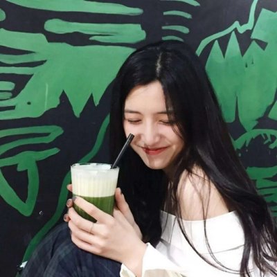 2022最火爆微信头像女生霸气 你看她太重我有点眼红