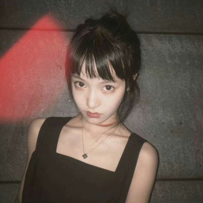 微信女生头像伤感好看2022最新 无依无靠烂命一条