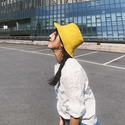 戴帽子的女生小清新头像好看 微信头像女生戴帽子小清新少女十足