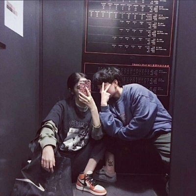 2022微信表白说说配图简单而又深情 呆萌的一句暖心小情话说说带图片