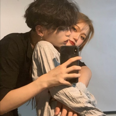 微信情侣头像一对两张时尚好看 思考人生人生是你