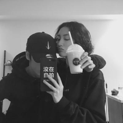 情侣头像黑白霸气一对 2022微信情侣头像双人时尚范