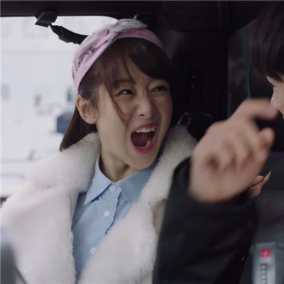 亲爱的热爱的童颜夫妇情侣头像 佟年韩商言cp情侣头像一人一张