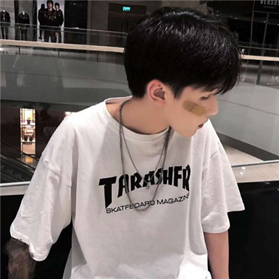 微信非主流头像男生伤感大全 爱情美好即使它伤人