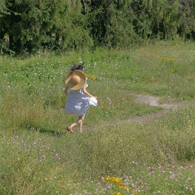 抖音最好看的个性ins风主页背景图片 向日葵这次要放弃太阳了