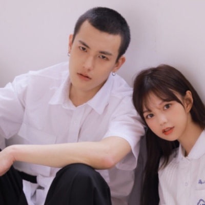 520秀恩爱情侣头像青春甜蜜 2022校园风甜美情侣头像