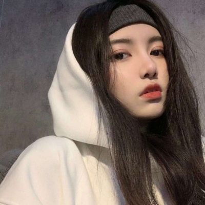 优质真人头像女生酷酷的 你是女王不要低头