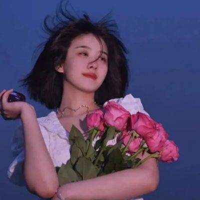 让人一眼就记住的女生头像ins高级质感 让心中无事如清水长流