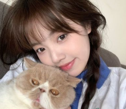 酷酷又甜甜的女生签名很有创意 超级个性的女生签名短句