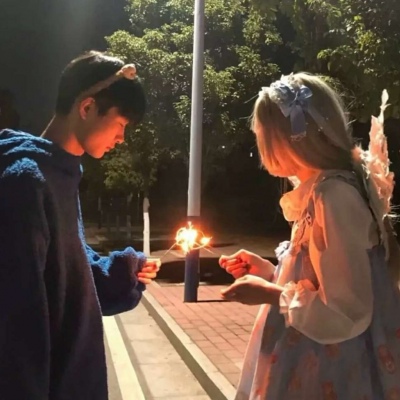 2023最甜情侣头像两人一张最新 热爱生活会找到答案