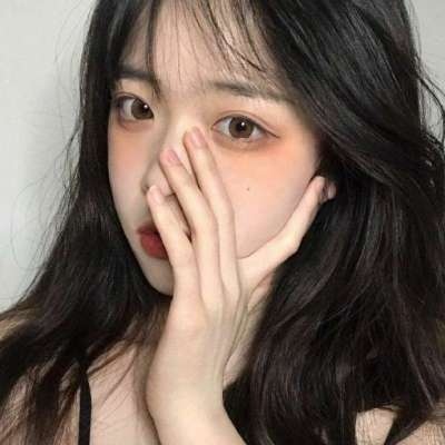 2023很自然可爱女生头像小清新 不用刻意合群有趣的人会互相吸引