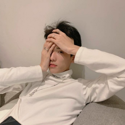 2023很酷很飒的男生炫酷头像 我会带着花与温柔奔向你