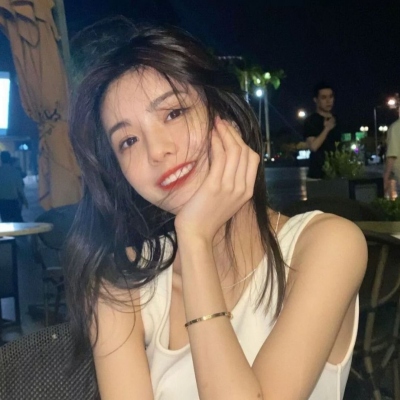 小清新的微信甜美头像2023超级好看 雨会停天会晴没有什么会永远糟糕透顶