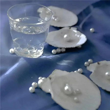 会让你泪流不止的伤感背景图 不重要的人怎么有资格分担孤独