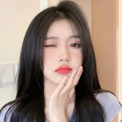 清纯又很有风情的美女头像2023 碎碎念念记得讲给有回应的人听