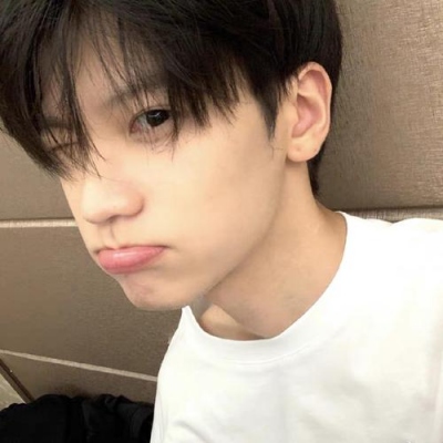 文艺范搞怪的帅气男生头像合集2023 我遇见了光光遇上了我