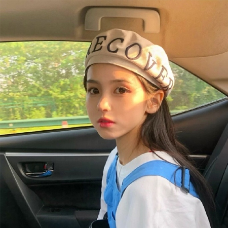 2023最新流行的气质爆棚的仙气美女图片 当你考虑值不值得的时候就是不值