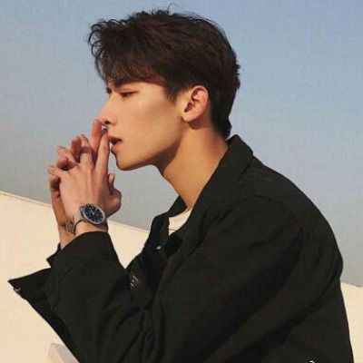 2023文艺清新范超酷的男头 希望在奔赴未来的路上