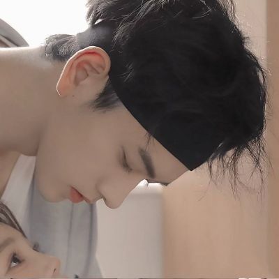 2023情人节专属的甜蜜的情侣头像 每天开心睡个好觉不能多愁善感