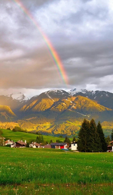 全新很有质感高级手机壁纸大全 2023最新很高清的最新版壁纸合集