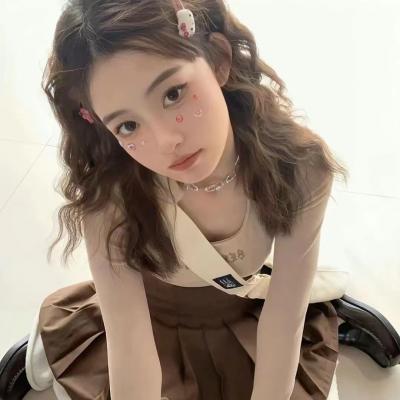 微信女头简约干净又气质 女头简单大方淡雅2023