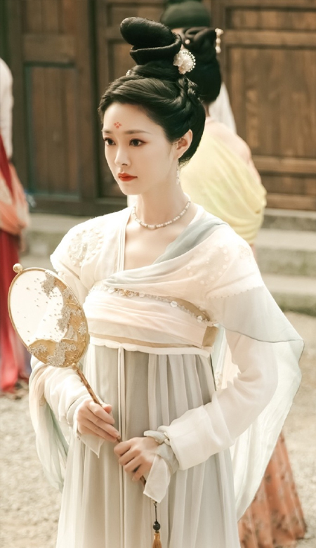 2023女明星古风壁纸流行好看 南风知我意吹梦到西洲