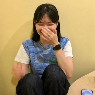 2023气质不一般的女头 山谷里的风催促着我们相逢