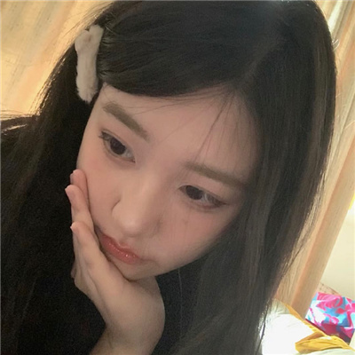 慵懒风女头小众随意且甜 找到自己的频率然后快乐的活着