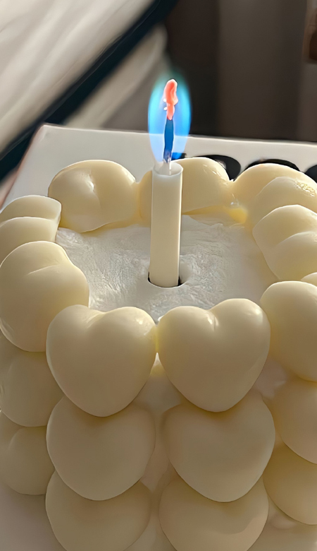 好喜欢的高级感白色元素手机壁纸 公主殿下记得开心