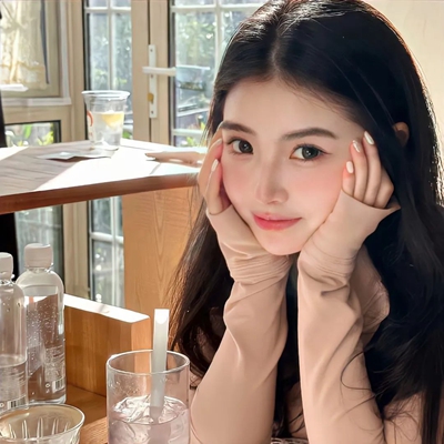 2024让人一眼心动的女头合集 永远会被这组女生头像的颜值所征服