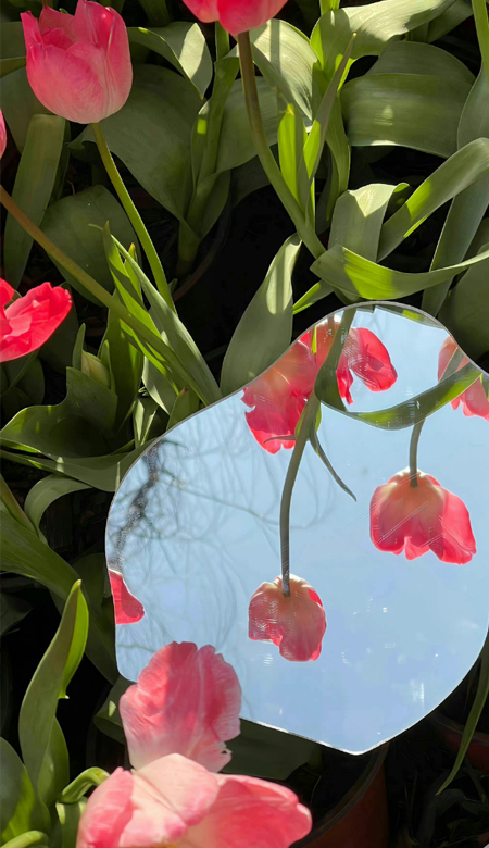 2024苹果壁纸很潮流颜值很高 运气不好的话试试勇气吧