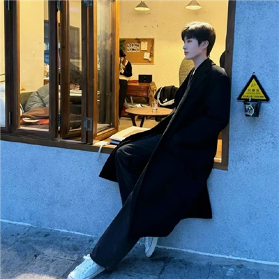 男头氛围十足气质出众 气场强大的男头很优质