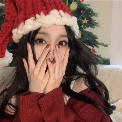 2024新年爆好看的红色系女头 用了红红火火的女头