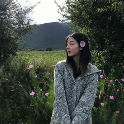 孤独感瞬间拉满的女头 一看就特别孤独的女头高清