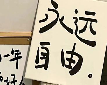 能吃是福的搞笑说说 吃货必备的搞笑文案 能吃是福的搞笑说说 吃货必备的搞笑文案