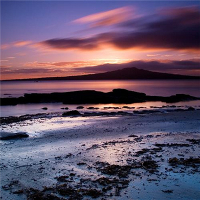 中年男子风景头像高清 所有缝隙都是光照进来的方向