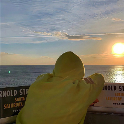 2023可爱男头呆萌奶狗最爱 等风来不如追风去