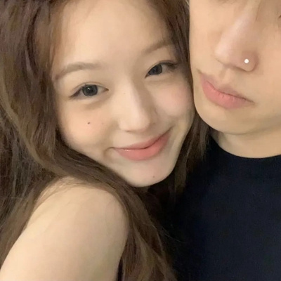 2023开心的情头一人一半 很幸福的情头真人合集