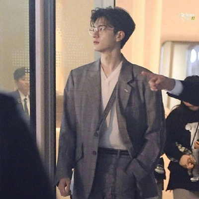 漫画男主脸真人头像全新合集 高清真人男头超好看