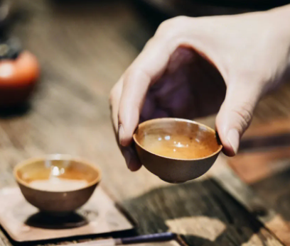 喝茶的高级感文案 超有意境的喝茶配文 喝茶的高级感文案 超有意境的喝茶配文