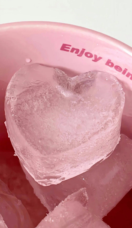 手机锁屏壁纸苹果高级感 极简风又好看的壁纸