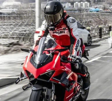 晒自己机车的说说短句 机车发朋友圈酷酷的句子 晒自己机车的说说短句 机车发朋友圈酷酷的句子