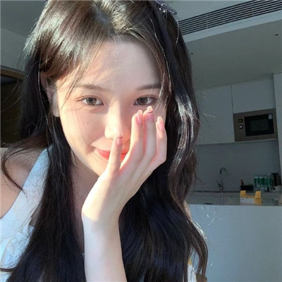 会喜欢很久的魅力女头真人 超洋气的百用不厌的女头